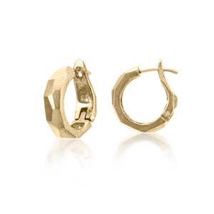 Chunky little huggie hoops, crisply hand faceted in four color ways, oxidized silver, 18k gold, palladium or platinum. 18k ear posts and a satisfying click closer.